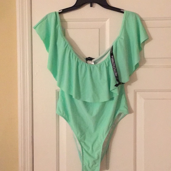 Bathing suit - Picture 2 of 5